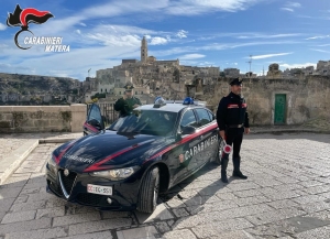 MATERA: MINACCE AI GENITORI PER ESTORCERE DENARO. 43ENNE ARRESTATO DAI CARABINIERI.