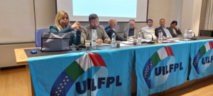 Uil Fpl: rinnovo contratto per più soldi e minori carichi di lavoro per i pubblici dipendenti