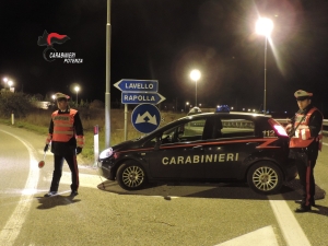 LAVELLO (PZ): I CARABINIERI ARRESTANO UNA PERSONA PER RESISTENZA A PUBBLICO UFFICIALE, AL TERMINE DI UN INSEGUIMENTO.