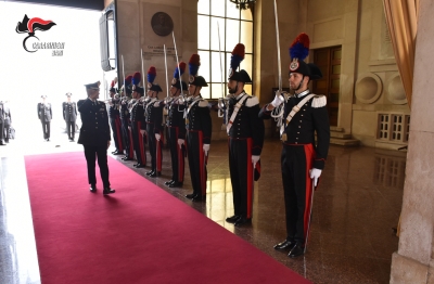 Bari: il saluto del Generale Antonio de Vita ai Carabinieri della Legione “Puglia”